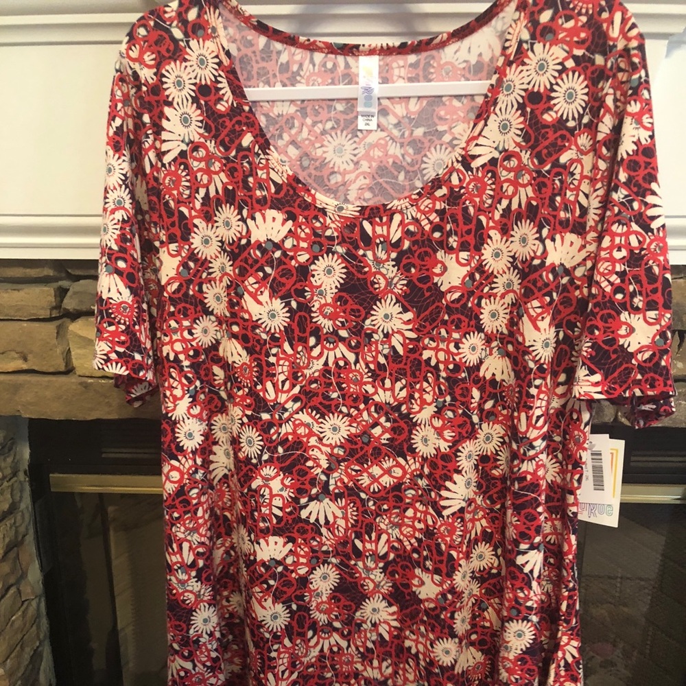 NWT 2xl Perfect Tee